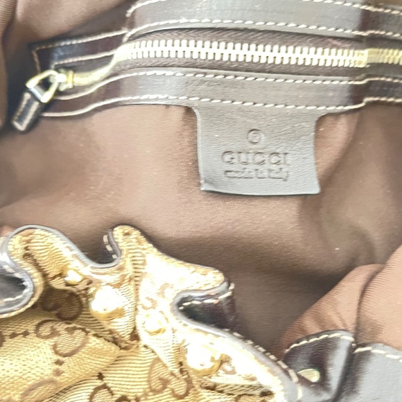 Gucci Monogram Medium Pelham Studded Hobo - Picture 6 of 15